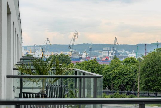 Goma Rent Gdynia Nadmorskie Tarasy z widokiem na morze
