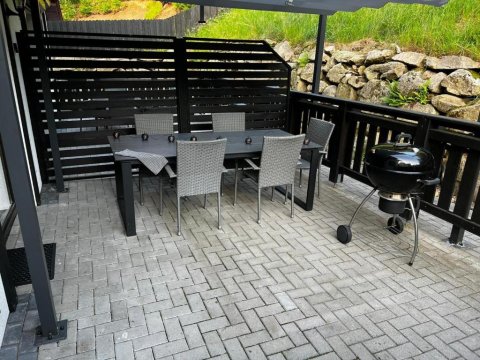 ApartaLala, Apartament z ogrodem