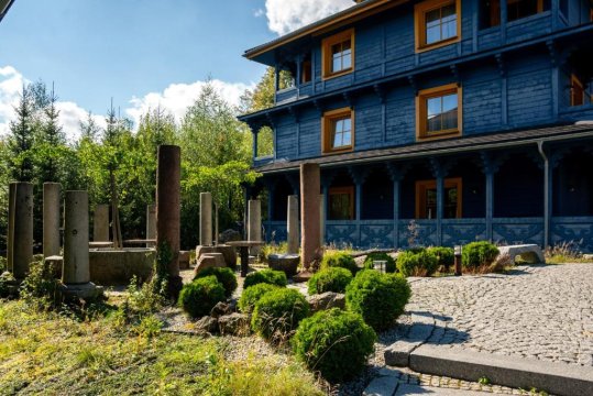 Dolina Wikingów 2-poziomowy apartament w Norweskiej Dolinie z dwoma balkonami i dostępem do strefy Wellness