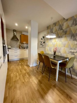 Boutique Apartments - Old Town 120m2 - Private Underground Parking -