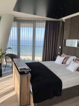 AXEL WAVE Seaview Apartment &SPA