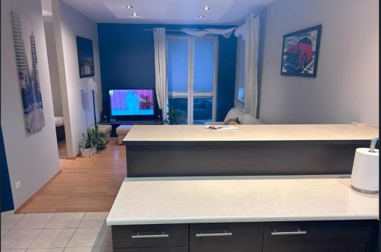 Apartament w Wesołej