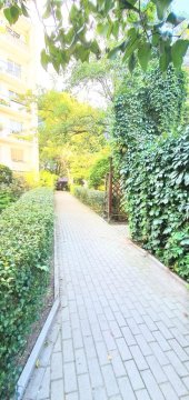 Piękny apartament w zielonej dzielnicy Wrocławia