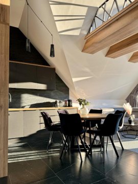 Kras-Resort Apartament 301 i 303 z widokiem na góry, prywatnym jacuzzi na tarasie i sauną