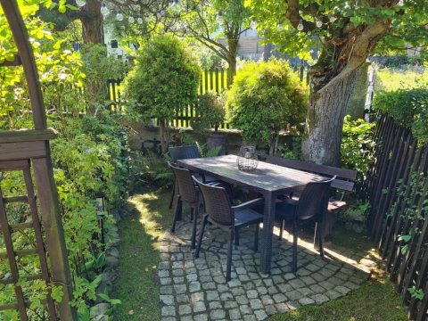 Apartament Leśna z ogrodem