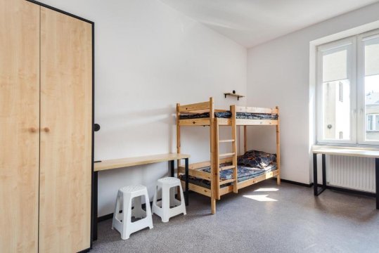 Najtańsze noclegi Piłsudskiego 93