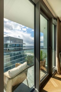 Wave Apartments by Solarento