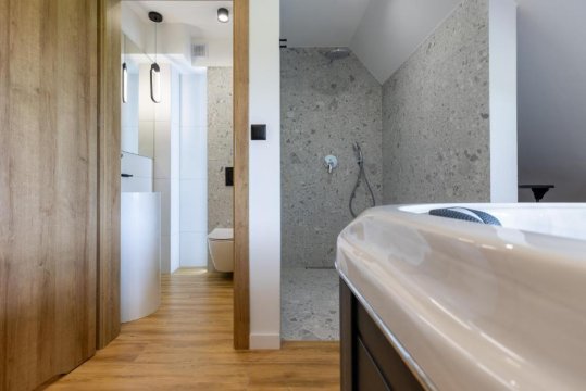 Willa Watra, Jacuzzi wewnętrzne, sauna i bilard na wyłączność