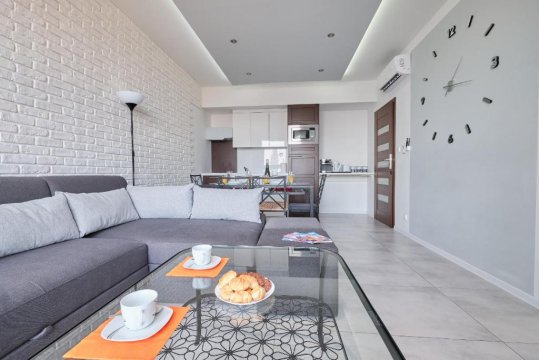 Lux Apartment Center