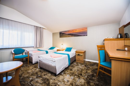 Gościniec pod Skrzycznem SAUNA & JACUZZI- 15 metrów od stoku