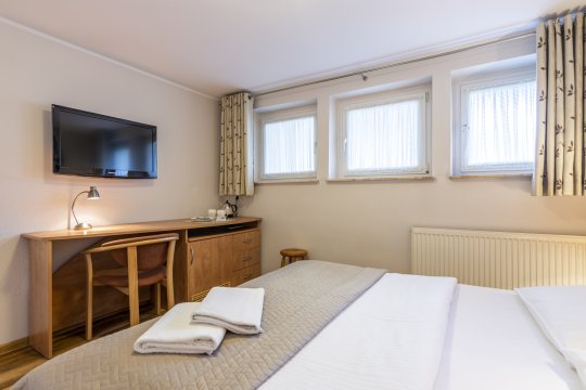 Bydgoszcz Opławiec – kameralny nocleg w zielonej okolicy, parking gratis