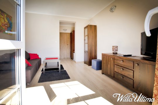 Willa Ultima - Apartamenty i pokoje (7+)