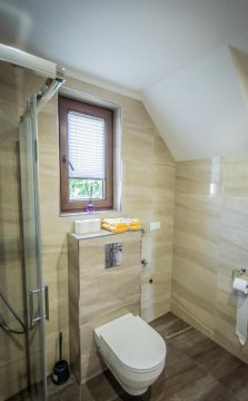 DOMKI RUCHOME PIASKI