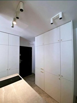 Fresh & Modern Studio - near the city center & railway station