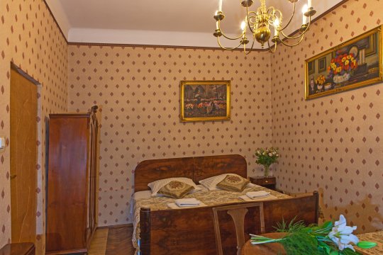 Metropolitan Apartments