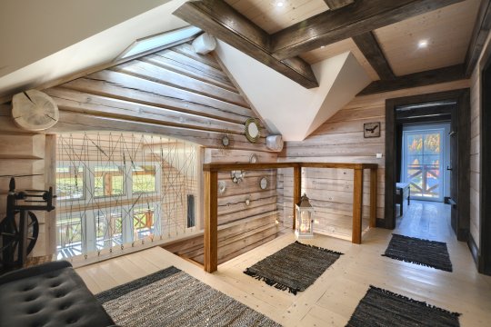 Chata pod Przehybą. Luksusowy dom z bali w Beskidzie Sądeckim, jacuzzi, sauna