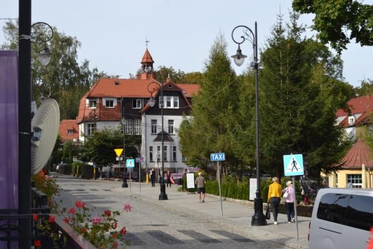 Roland Apartamenty