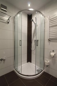Apartament Krokus Szklarska - kolej linowa na Szrenicę 7 minut pieszo, wysoki standard, światłowód, parking