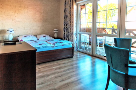 Willa Ultima - Apartamenty i pokoje (7+)
