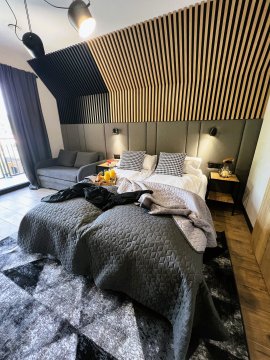 Luksusowy dom z basenem, sauną i jacuzzi