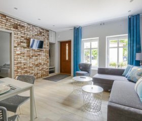 Lion Apartments - Haffnera 19