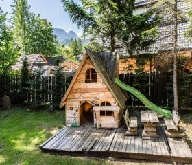 VILLA ZAKOPIANA - drewniany dom w centrum