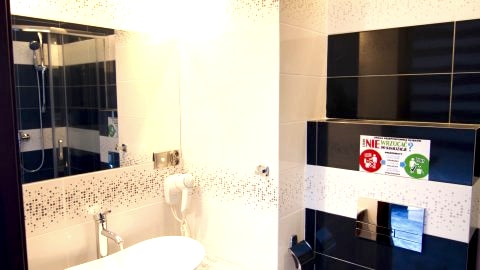 Apartament z widokiem na jezioro z tarasem 4