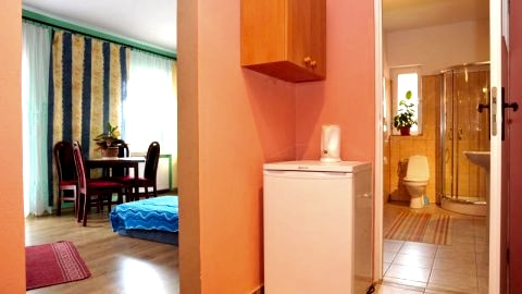 pokój 4 osobowy z łazienką