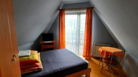 Pokój 2 osobowy z balkonem, 3 piętro