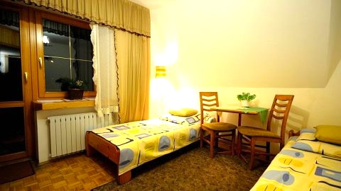 Pokój dwuosobowy nr 4