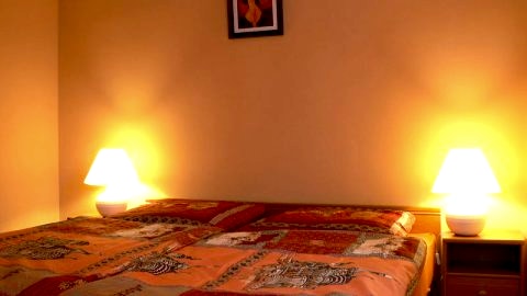 Apartament 3-6 os.