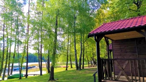 Kujanki - domki z widokiem na jezioro