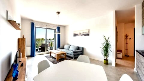 Apartament 40, ul. Krasickiego 9E