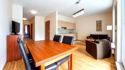 Apartament UG 118