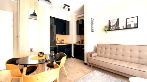 SuperApart Aignera 4