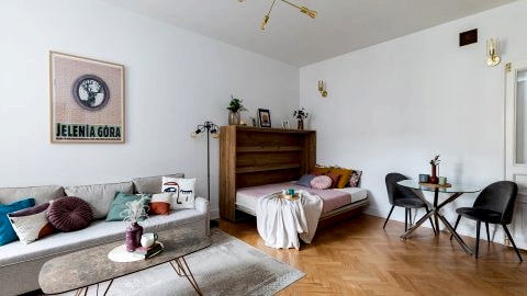 SuperApart Krucza 47a