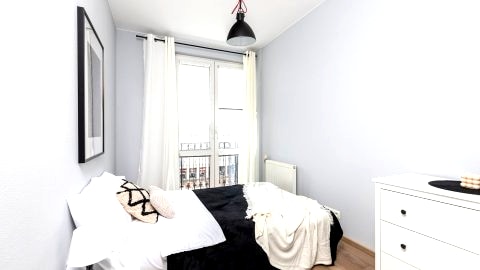 SuperApart pl. Konstytucji 6