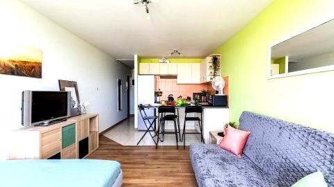 SuperApart Saska 48A 