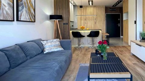 4UApart - Apartment suite Platan Amaretto - 2 pokoje z balkonem, 38m 2 , 3 piętro , ul.W.Polskiego 18a