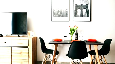 Easy Rent Apartments - CRYSTAL 