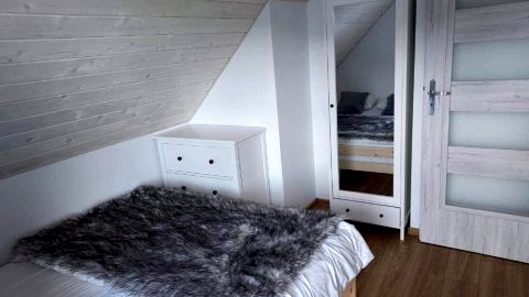 Uroczy Dom "Piotrusiówka" na Zalewem Klimkówka 