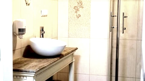 Hotel Adler w historycznym miasteczku Byczyna