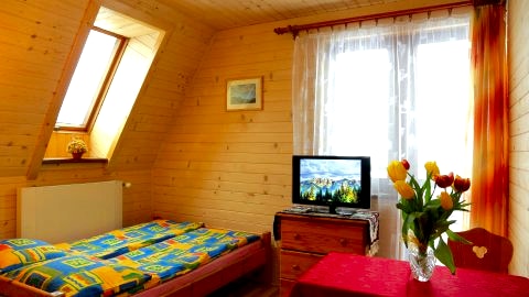 Pokój 2 osobowy "NOSAL" z łazienką i balkonem.