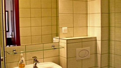 Pokój Dwuosobowy z 1 lub 2 łóżkami b30005901