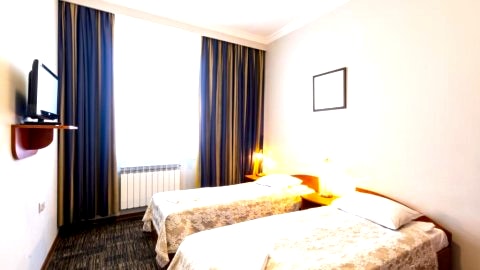 Noclegi Stadion Bed & Breakfast - wygodne pokoje w idealnej lokalizacji