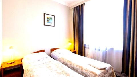 Noclegi Stadion Bed & Breakfast - wygodne pokoje w idealnej lokalizacji
