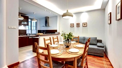 Lion Apartments - Portofino, apartament rodzinny w centrum z parkingiem