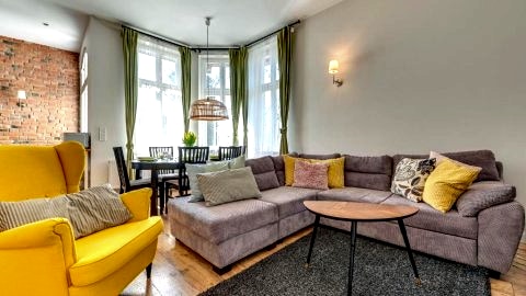 Lion Apartments - Scandi II