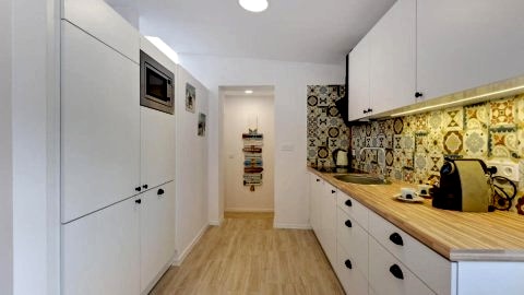 Lion Apartments - La Playa