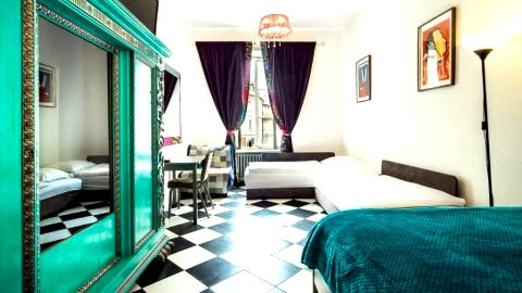Hostel & Apartamenty Kanonia Stare Miasto